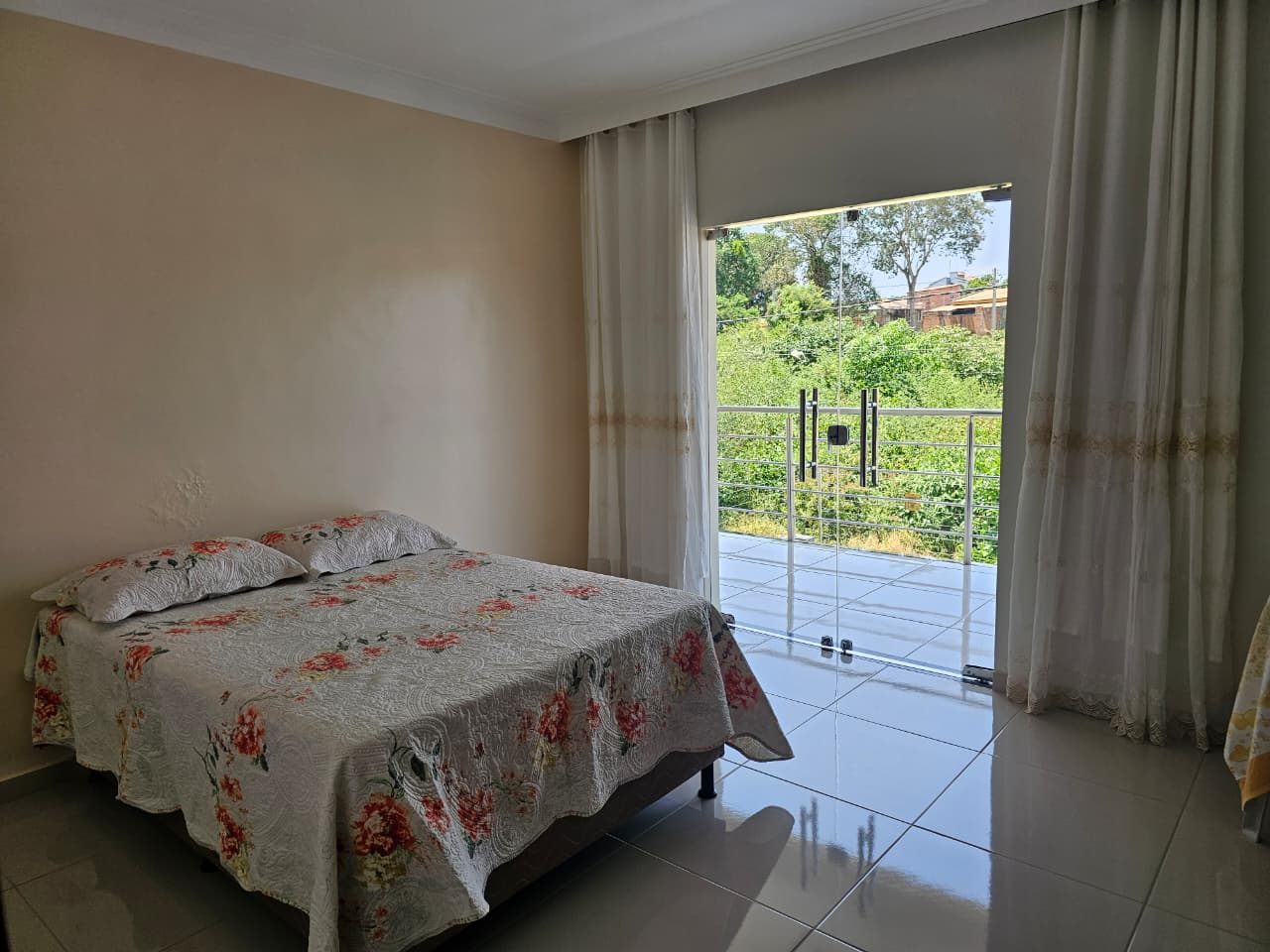 Duplex no Loteamento Conviver, Quarto 3 com varanda